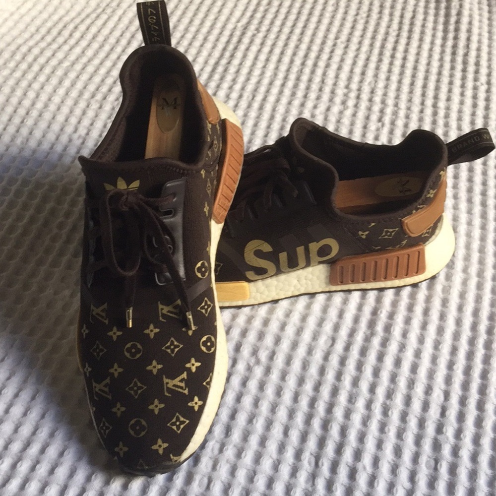 Sz 11 Louis Vuitton Yeezy Boost Adidas